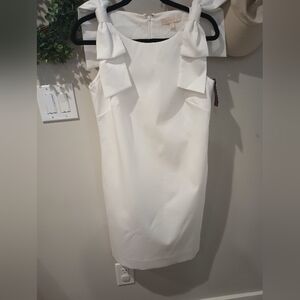 Elegant Etcetera White Lined Sleeveless Shoulder Bows Dress Wedding Formal Grad